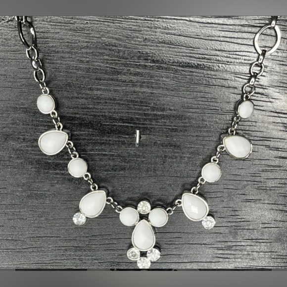 Charming Charlie Jewelry - Charming Charlie RSVP “White Party” silver tone necklace with Rhinestones